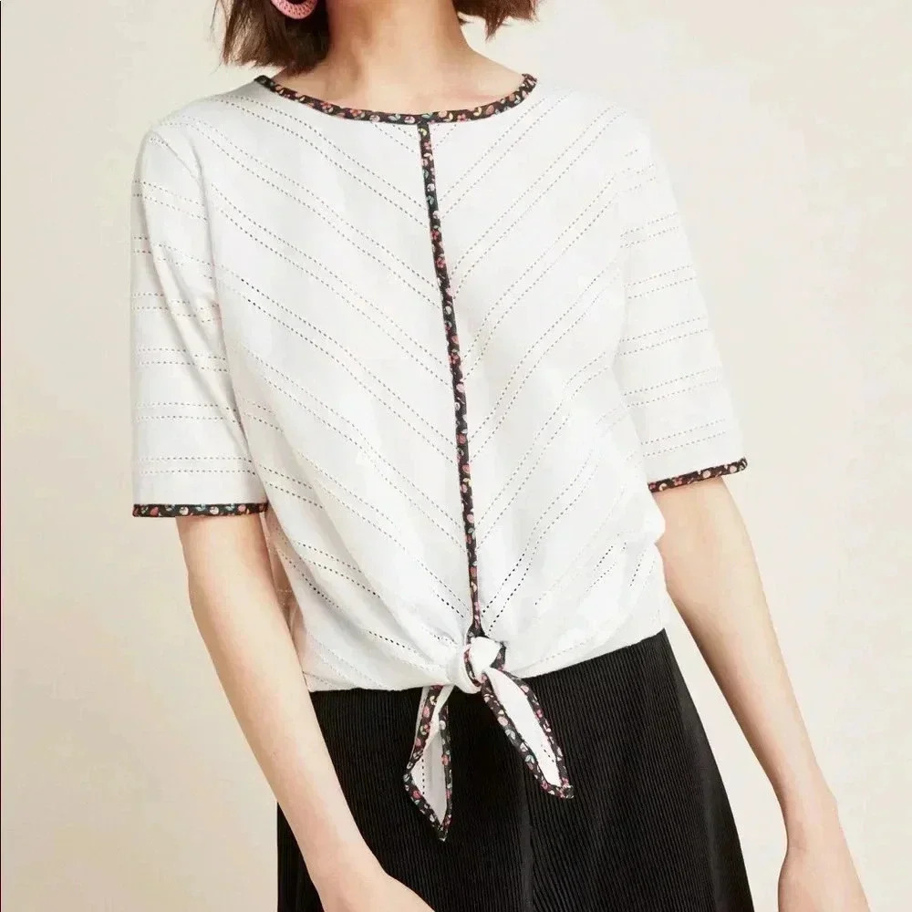 NWT new Anthropologie aldomartin contrast white tie front top medium eyelet